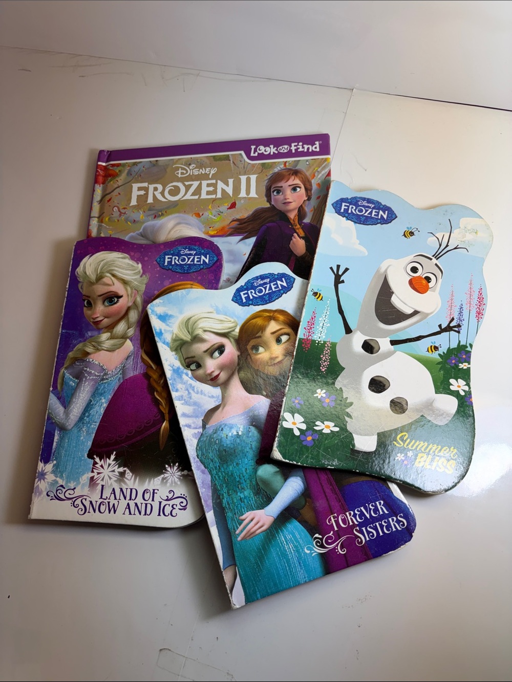 Disney Frozen Short Stories and Frozen II Look and Find - Lot of 4